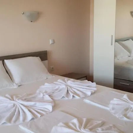 и мони холидейс Apartamento *