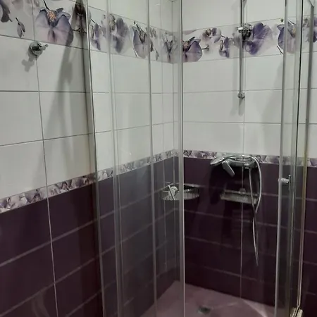 и мони холидейс Apartmán *