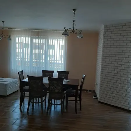 Apartamento и мони холидейс