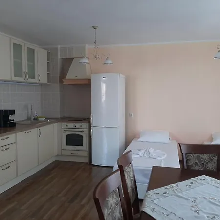 Apartamento и мони холидейс *