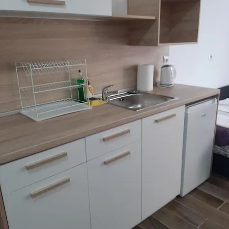и мони холидейс Apartamento