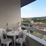 Apartamento и мони холидейс *