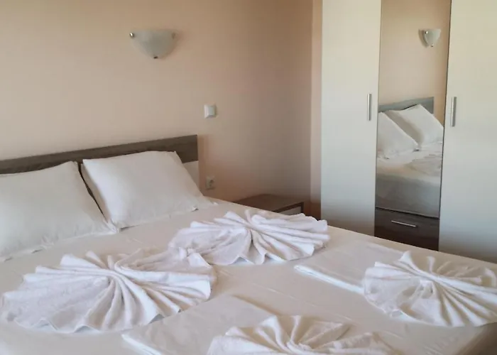 и мони холидейс דירה *