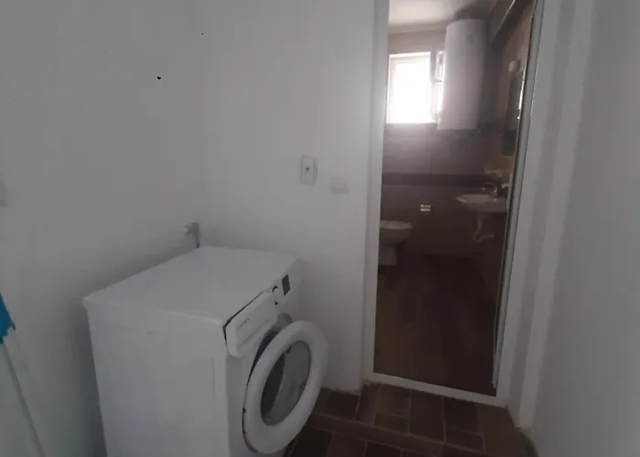 и мони холидейс דירה *